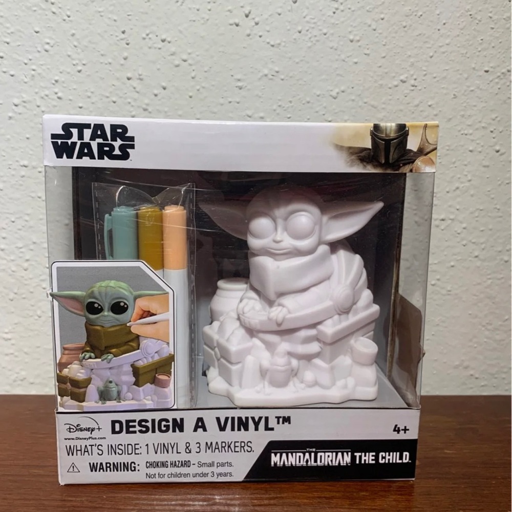 Star Wars Mandalorian Design a Vinyl The Child